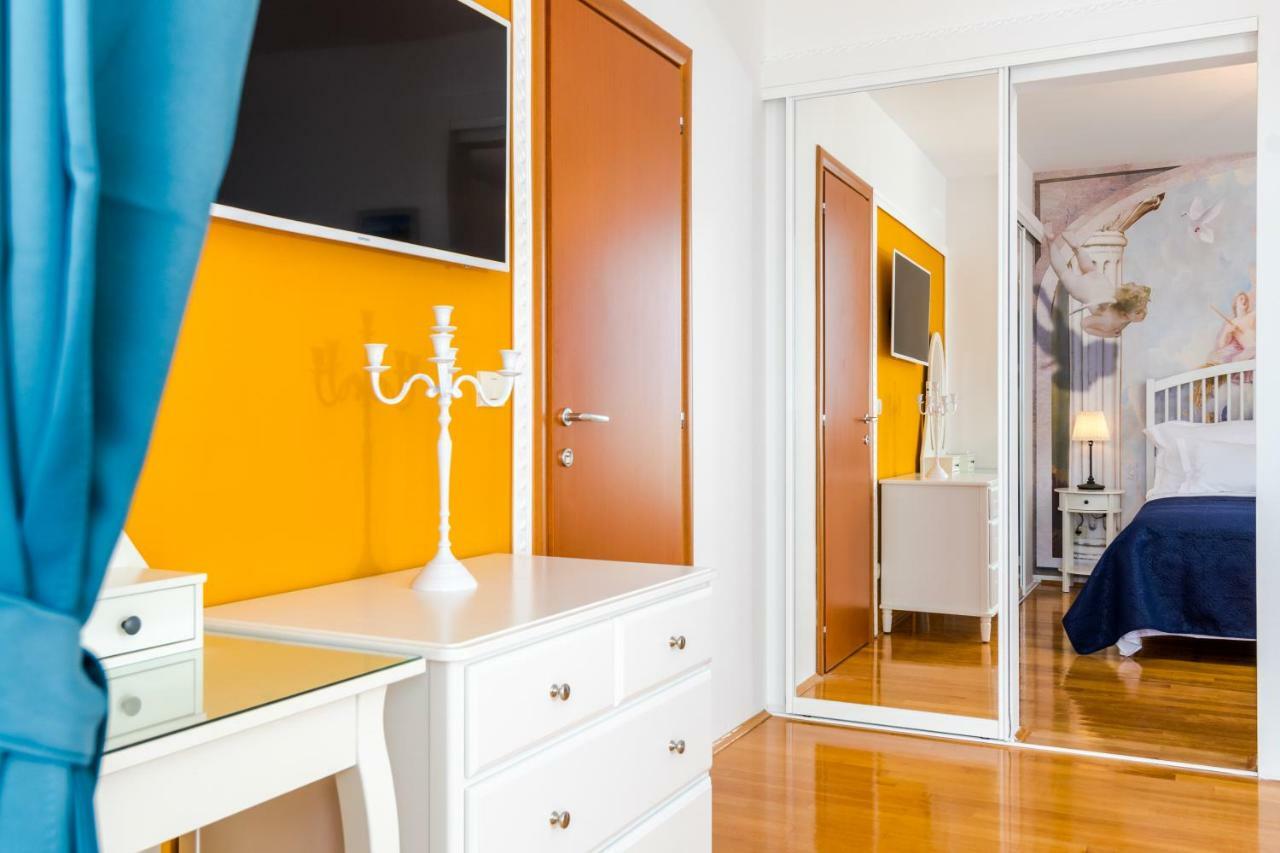 Tajla Rooms สปลิท ภายนอก รูปภาพ